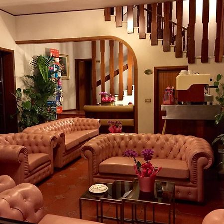 Meuble Lariana Hotel Bellaria-Igea Marina Zewnętrze zdjęcie