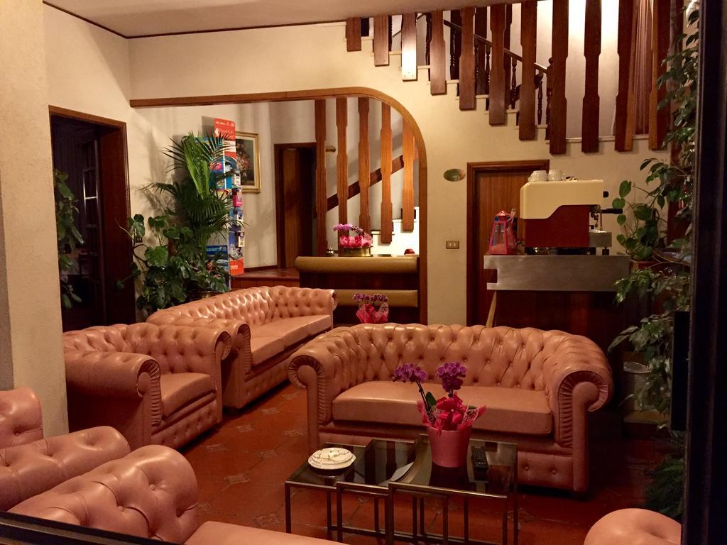 Meuble Lariana Hotel Bellaria-Igea Marina Zewnętrze zdjęcie